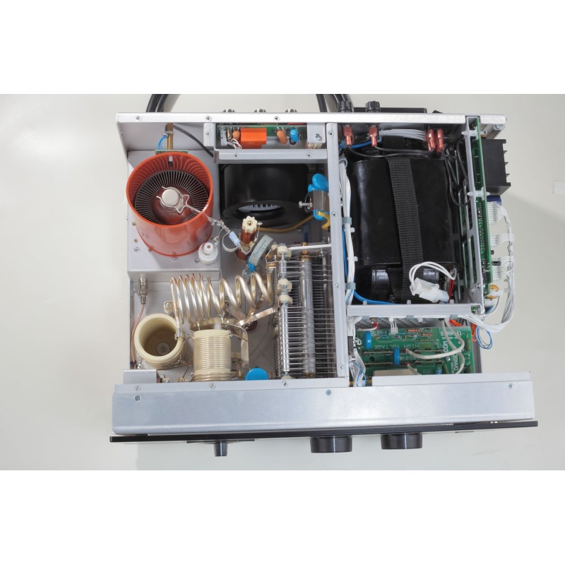 Acom A2100 hf and 50 mhz amplifier