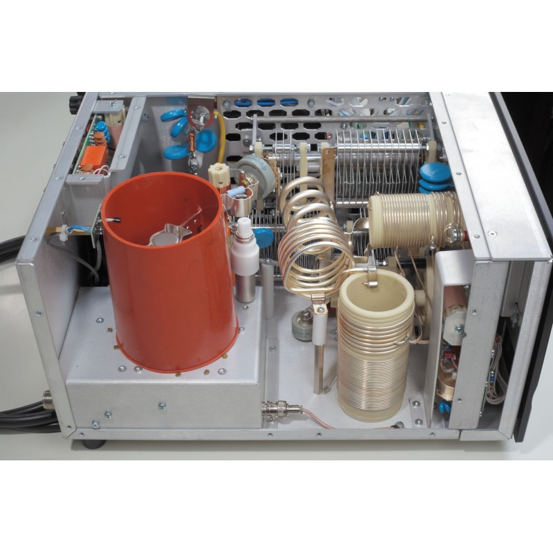 Acom A2100 amplificateur hf et 50 mhz