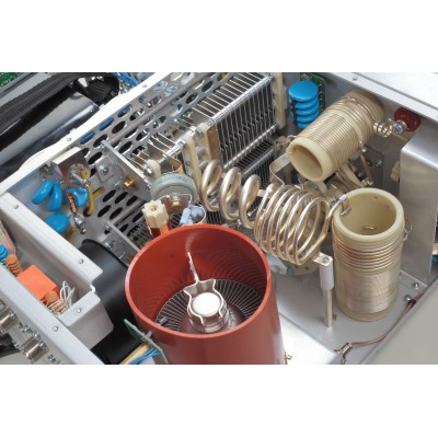 Acom A2100 hf and 50 mhz amplifier