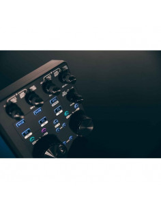 Flexradio Maestro Controller to manage your Flex