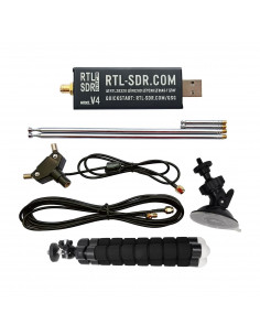RTL-SDR V4 receiver with antenna kit
